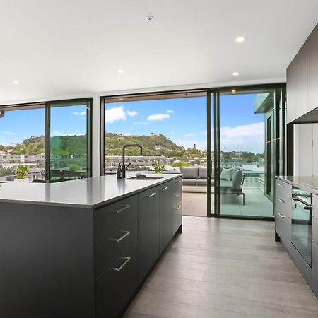 Апартаменты Enfield Sky - Brand New Luxury Penthouse Окленд Экстерьер фото